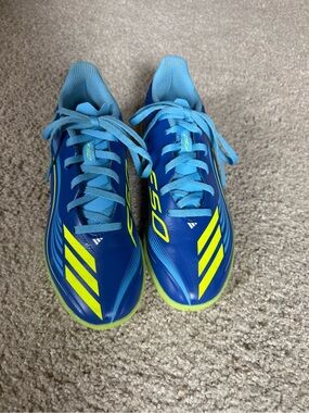 adidas Kids Bright Blue and Neon Yellow Indoor Soccer Cleats-Messi